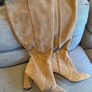 Women's Tan Suede boots